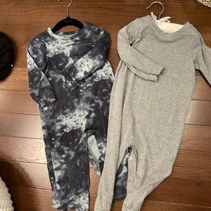 Old navy two -one piece outfits  18 to 24 months